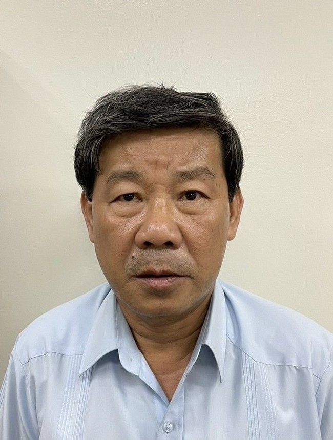 Cựu Chủ tịch UBND tỉnh Bình Dương Trần Thanh Liêm được giảm án - Ảnh 1.