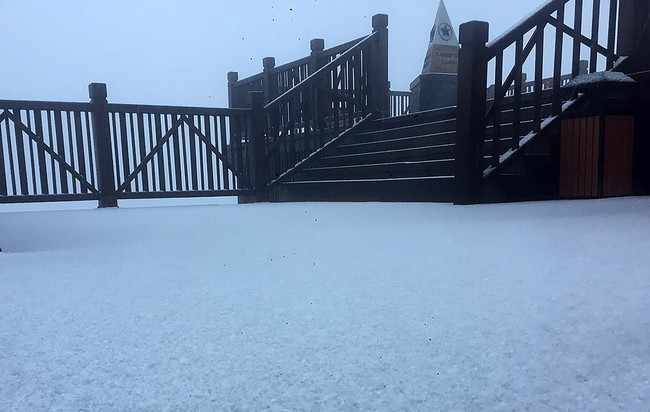 Mưa tuyết xuất hiện tại Sa Pa - Ảnh 4.
