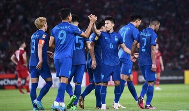 Thái Lan tiếp tục dẫn đầu bảng A, AFF Cup 2022 sau trận  hòa Indonesia 1-1