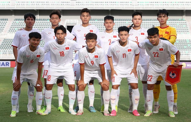 U20 Việt Nam lỡ U21 quốc lế, dự kiến đi tập huấn tại UAE - Ảnh 1.