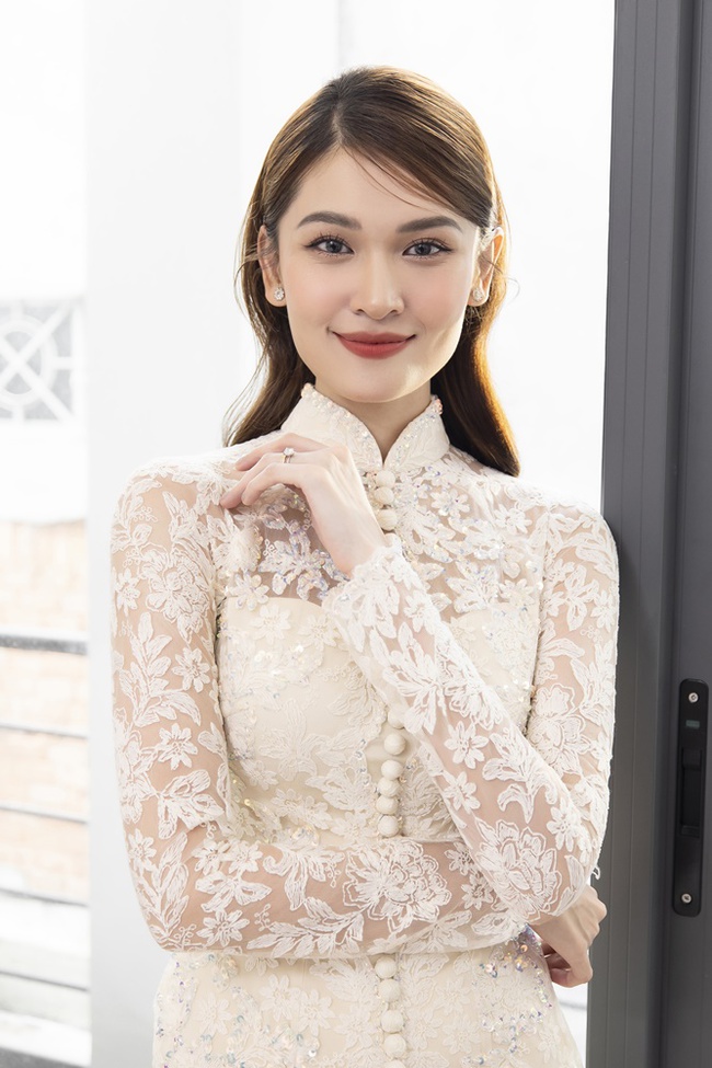 Hoa hậu Khánh Vân, Minh Tú góp mặt trong dàn phù dâu 'đỉnh chóp' của Á hậu Thùy Dung - Ảnh 2.