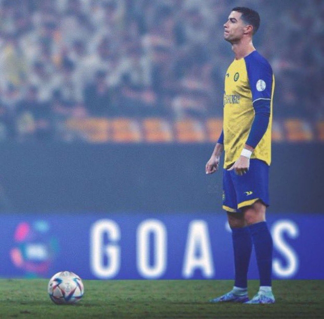 Ronaldo ngày ra mắt Al-Nassr - Ảnh 5.