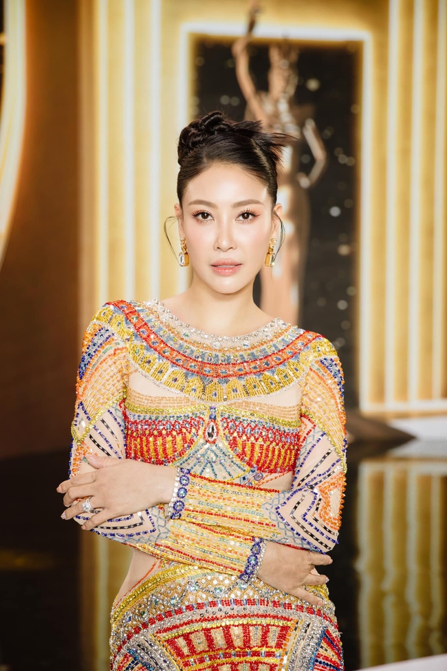 Hoa hậu Thùy Tiên làm ‘nàng thơ’ của NTK Ngô Nhật Huy - Ảnh 2.