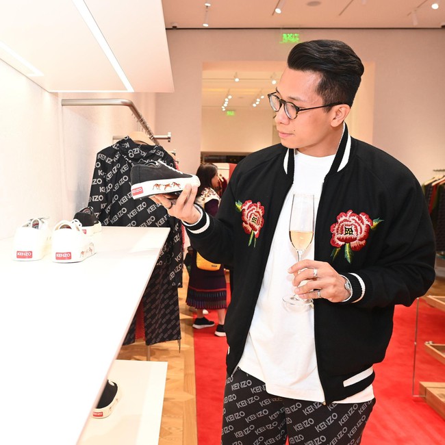 Erik mặc đẹp ấn tượng, Quỳnh Lương, Khánh Vy đụng hàng phong cách tại tiệc khai trương cửa hàng KENZO Tràng Tiền - Ảnh 3.