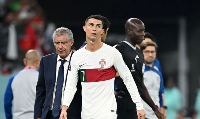 Tin nóng World Cup hôm nay 6/12: Chủ tịch LĐBĐ Uruguay chỉ trích Ronaldo - Ảnh 2.
