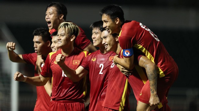 Việt Nam đá các trận mở màn AFF Cup như thế nào? - Ảnh 2.