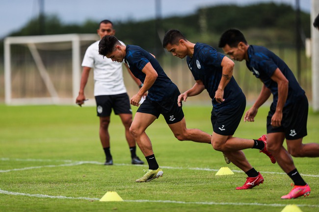 Tin nóng AFF Cup ngày 9/12: Tuyển Việt Nam trở lại tập luyện, Malaysia giao hữu Campuchia - Ảnh 4.