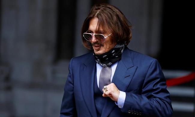 Tuổi 59 của Johnny Depp: Từ vụ ly hôn chấn động toàn cầu đến ngôi sao được tìm kiếm nhiều nhất năm 2022 - Ảnh 5.