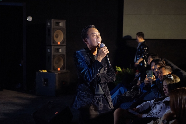 Vợ chồng nghệ sĩ Nguyễn Ngọc Anh - Tô Minh Đức lần đầu hát nhạc tình xưa - Ảnh 6.