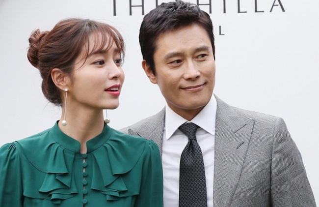 (TIN CHỦ NHẬT) Lee Min Jung tái xuất màn ảnh rộng sau 9 năm kết hôn với Lee Byung Hun - Ảnh 3.