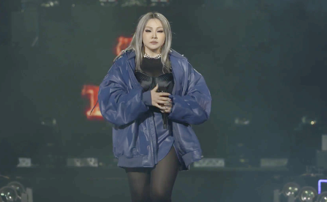 CL (2NE1) nhảy cực sung, tái hiện hit 'I am the best' ở countdown phố đi bộ cùng Tóc Tiên, Hoàng Thùy Linh   - Ảnh 4.