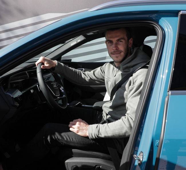 Dàn xe tiền tỷ của Gareth Bale: Đủ cả Lamborghini Huracan, Mercedes-AMG G 63, có cả dòng xe Ferrari đã ngừng sản xuất - Ảnh 5.