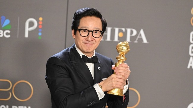 Sự nghiệp thăng trầm của diễn viên gốc Việt vừa thắng Quả cầu vàng: Bị Hollywood ruồng bỏ 40 năm và giờ đây đóng cả Marvel! - Ảnh 13.