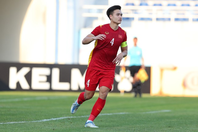 Bóng đá Việt Nam 2023: Đội hình cầu thủ tuổi Mão - Ảnh 2.