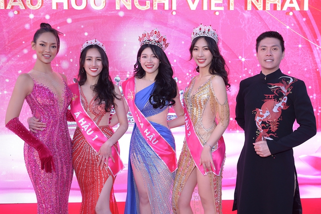 Á hậu Mai Ngô làm giám khảo cuộc thi hoa hậu tại Nhật cùng Tuấn Tú, Phan Anh - Ảnh 4.