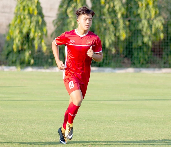 Bóng đá Việt Nam 2023: Đội hình cầu thủ tuổi Mão - Ảnh 11.