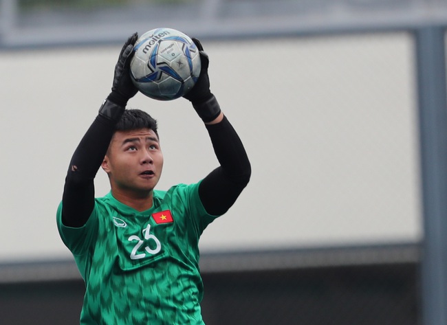 Bóng đá Việt Nam 2023: Đội hình cầu thủ tuổi Mão - Ảnh 1.