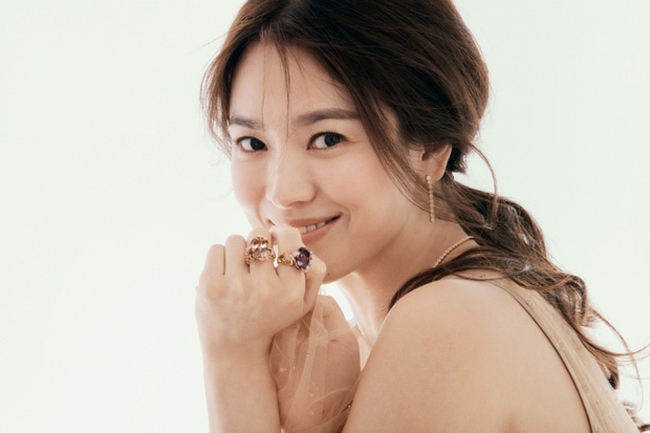 Song Hye Kyo được sự đoán sẽ 'càn quét' Daesang năm 2023 - Ảnh 2.