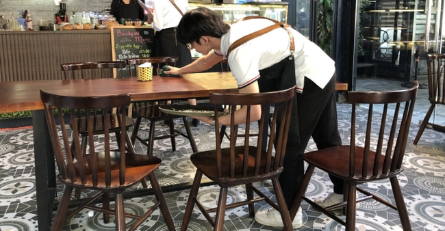 Sinh viên &quot;bạt mạng&quot; làm thêm ca đêm: Thức trắng 8 tiếng mà lương vỏn vẹn có 5 triệu đồng, bao nhiêu nguy hiểm luôn rình rập! - Ảnh 4.