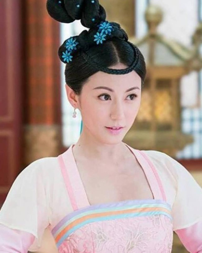Nàng tiểu hoa ‘bay màu’ khỏi showbiz vì từ chối ‘lên giường’ với ông trùm TVB, từng được ví như bản sao Trương Bá Chi - Ảnh 5.