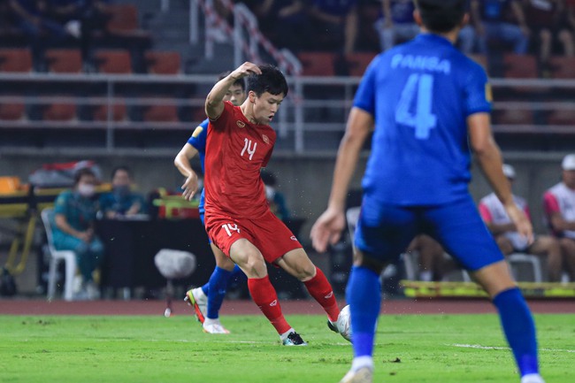 Chung kết lượt về AFF Cup 2022, Thái Lan 1-0 Việt Nam: Cảm ơn và tạm biệt - Ảnh 1.