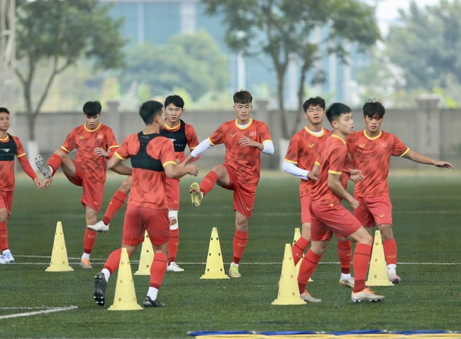 U20 Việt Nam 'xông đất' bóng đá Việt Nam năm 2023 - Ảnh 1.