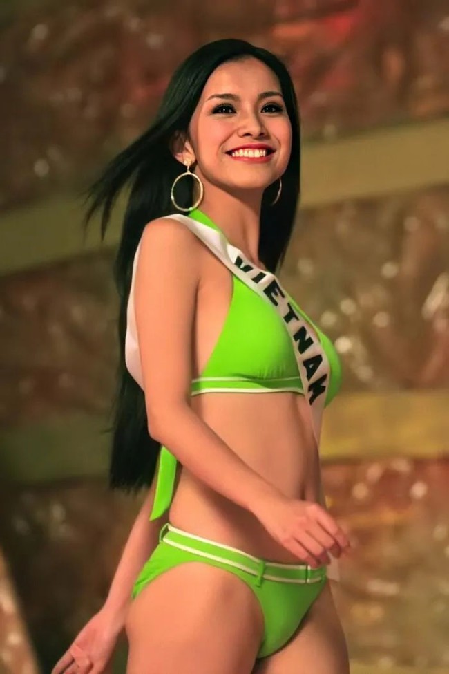 Top 3 Hoa hậu Hoàn vũ Việt Nam 2008 hiện tại: Người lui về hậu trường, người chuẩn bị lên xe hoa với chồng Việt kiều - Ảnh 2.
