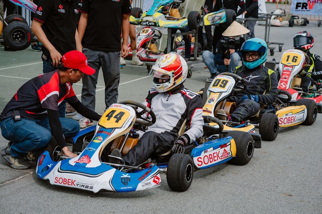 Giải đua Go-kart Quốc tế đầu tiên diễn ra tại Trường đua Đại Nam - Ảnh 3.