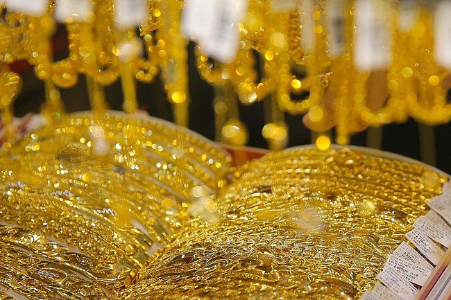 Giá vàng sáng 6/1 giảm 150 nghìn đồng/lượng - Ảnh 1.
