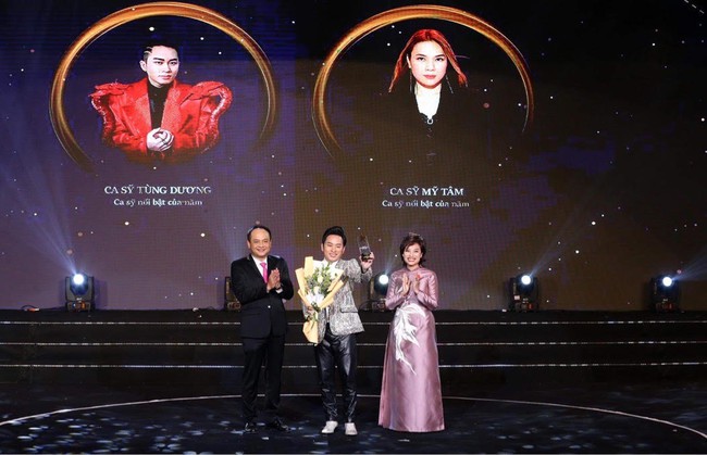 Trấn Thành đạt giải Diễn viên điện ảnh năm 2022: ‘Mong khán giả yêu thương điện ảnh Việt Nam’ - Ảnh 5.