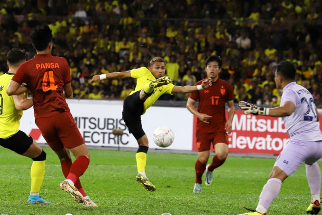 Thái Lan thiệt hại lớn sau thất bại trước Malaysia ở AFF Cup 2022 - Ảnh 2.