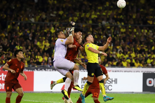 Thái Lan thiệt hại lớn sau thất bại trước Malaysia ở AFF Cup 2022 - Ảnh 1.