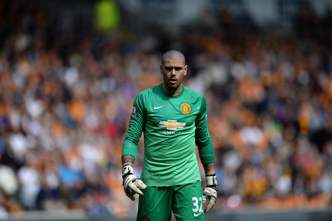 MU là đoạn kết buồn cho sự nghiệp của Victor Valdes