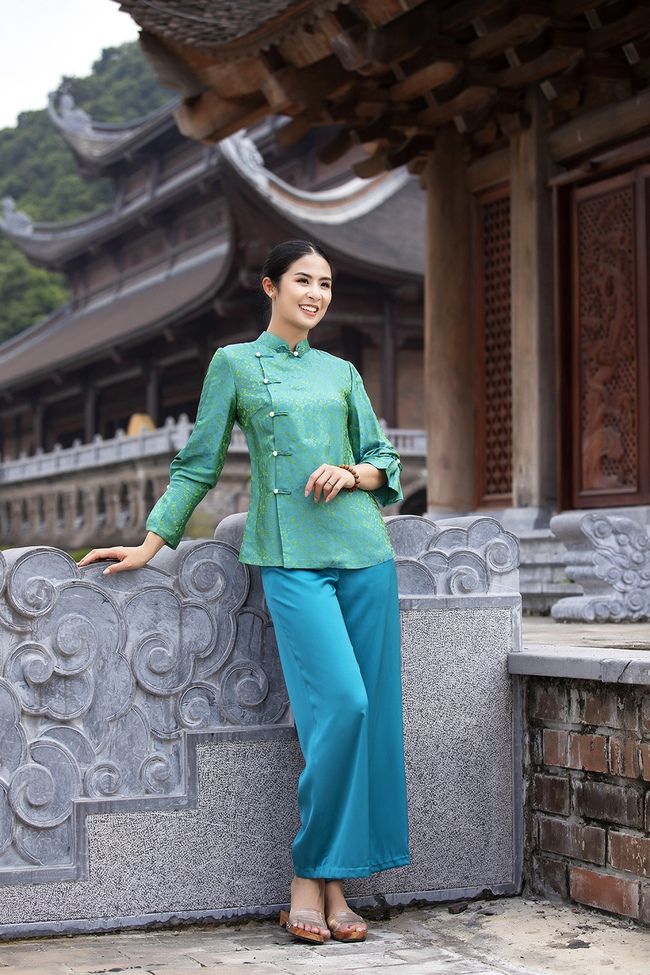 Hoa hậu Ngọc Hân gợi ý chọn pháp phục đi lễ chùa dịp Tết - Ảnh 4.