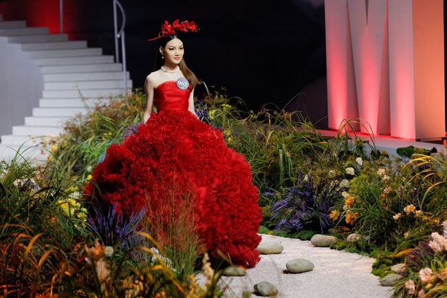 Dự đoán Top 5 Miss Earth Vietnam 2023: Đều sở hữu profile 'khủng', có người tốt nghiệp đại học nước ngoài - Ảnh 2.
