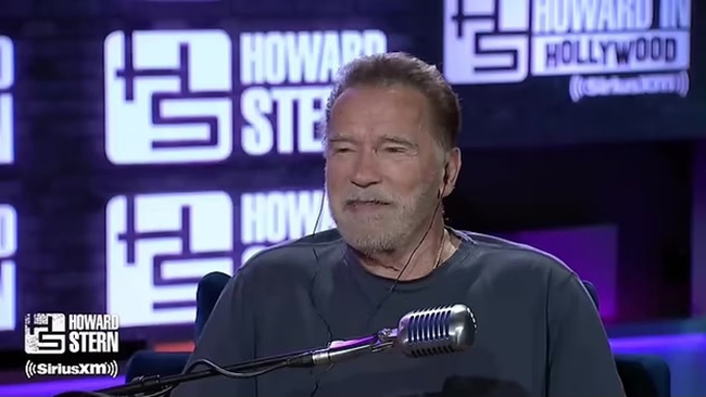 'Kẻ hủy diệt' Arnold Schwarzenegger cảm thấy tổn thương với cơ thể già nua ở tuổi 76 - Ảnh 5.