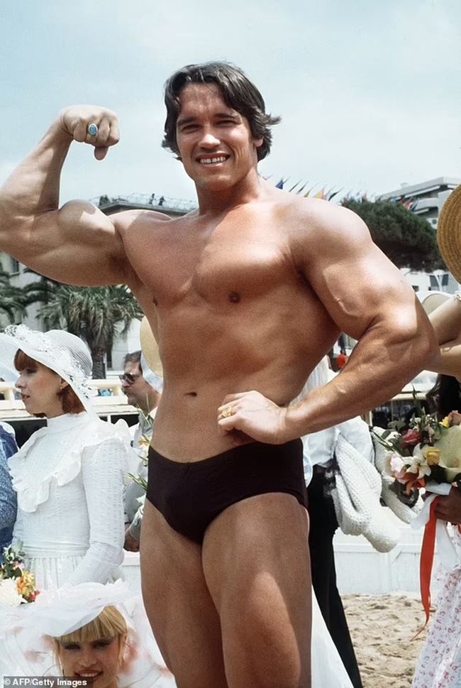'Kẻ hủy diệt' Arnold Schwarzenegger cảm thấy tổn thương với cơ thể già nua ở tuổi 76 - Ảnh 3.