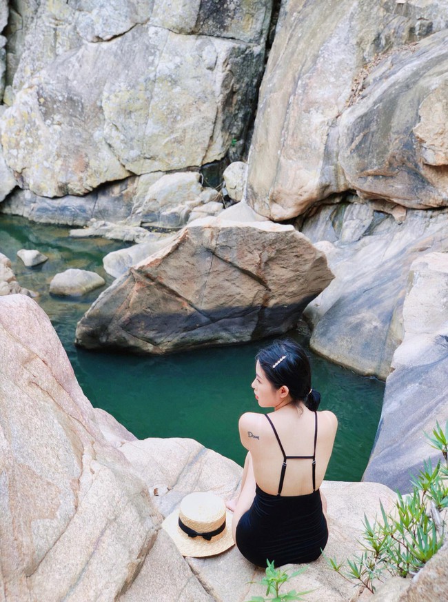 Thả dáng cực xinh bên thác Ba Hồ xanh như ngọc - Tuyệt Tình Cốc phiên bản Việt đẹp nhất Khánh Hòa - Ảnh 11.