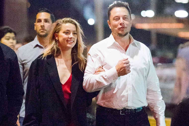 Elon Musk dọa đốt hãng phim để giữ vai cho Amber Heard - Ảnh 3.