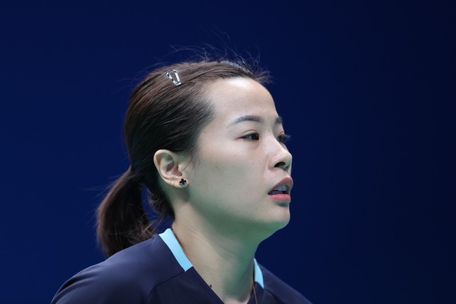 'Hot girl' cầu lông Nguyễn Thùy Linh xuất sắc ngược dòng hạ tay vợt hạng 10 thế giới - Ảnh 2.
