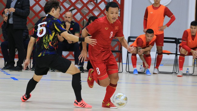 Bóng đá Việt Nam 12/10: Công Phượng cập nhật hình mới nhất tại Nhật, sao U23 Việt Nam lọt Top 60 - Ảnh 6.