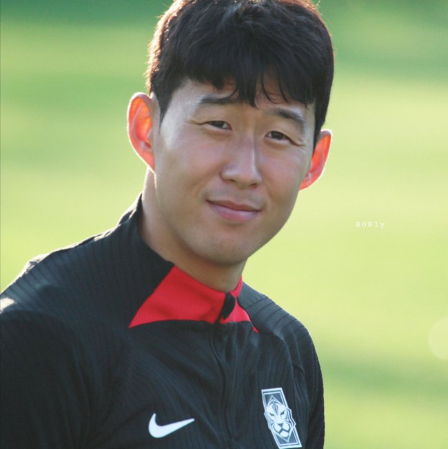 Tin nóng thể thao tối 12/10: Cầu thủ trưởng thành từ lò đào tạo Barca đã có quốc tịch Việt Nam - Ảnh 3.