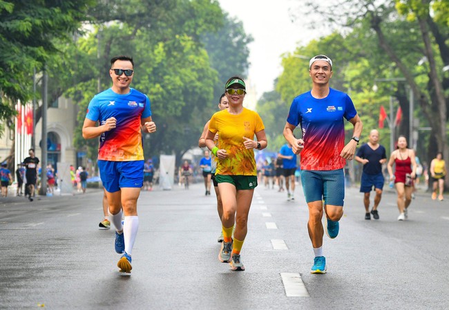 Giải Marathon Quốc tế Di Sản Hà Nội: Tranh tài cùng các chân chạy hàng đầu thế giới - Ảnh 2.