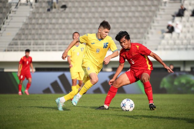 Bóng đá Việt Nam 12/10: AFF Cup sắp thêm thành viên, Son Heung Min gặp vấn đề - Ảnh 4.