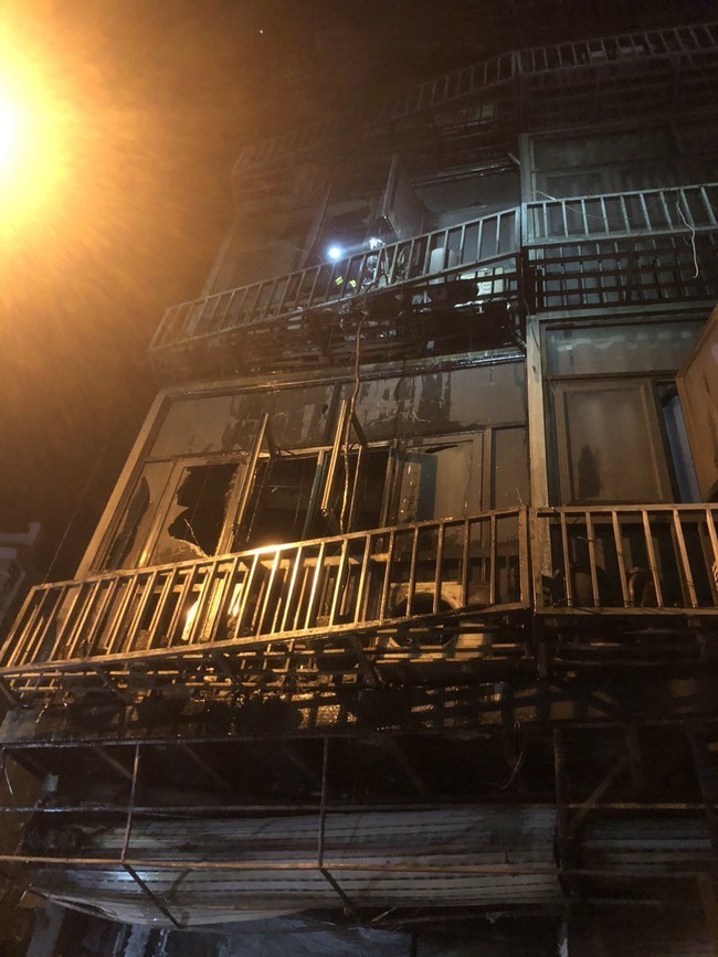 Hà Nội: Điều tra nguyên nhân vụ hỏa hoạn tại nhà dân - Ảnh 2.