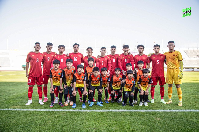 TRỰC TIẾP bóng đá U18 Việt Nam vs U18 Hàn Quốc (14h00, 15/10), U18 Seoul Cup - Ảnh 1.