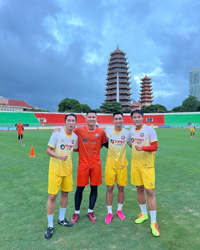 Tin nóng bóng đá Việt 31/1: CLB CAHN báo 'tin mừng' cho ĐT Việt Nam, Việt Nam tham dự thêm giải châu Á - Ảnh 5.