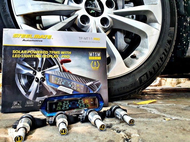 Lắp cảm biến áp suất lốp cho ô tô Honda Civic 2023 - Ảnh 3.