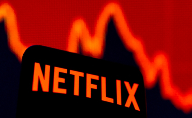Netflix có thể tăng giá các gói dịch vụ sau khi siết chặt việc chia sẻ mật khẩu - Ảnh 1.