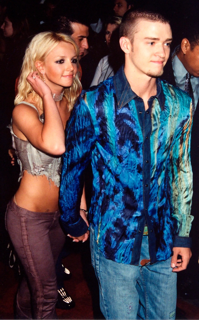 Hồi ký Britney Spears tiết lộ nữ ca sĩ từng có bầu với Justin Timberlake - Ảnh 1.